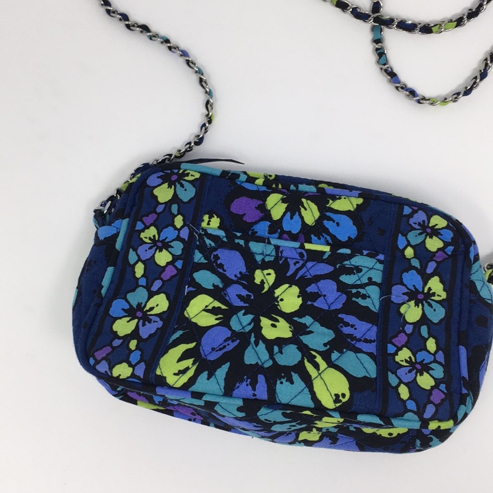 *SOLD* Vera Bradley Crossbody w Chain Blue Purple - Picture 3 of 6